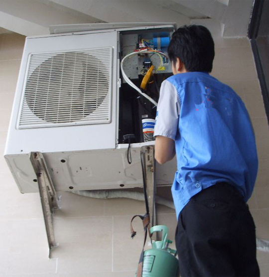 朝天空调开机无反应维修